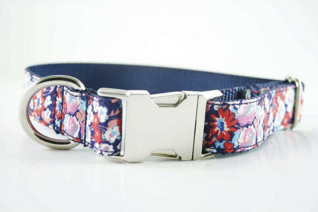 American Floral Collar